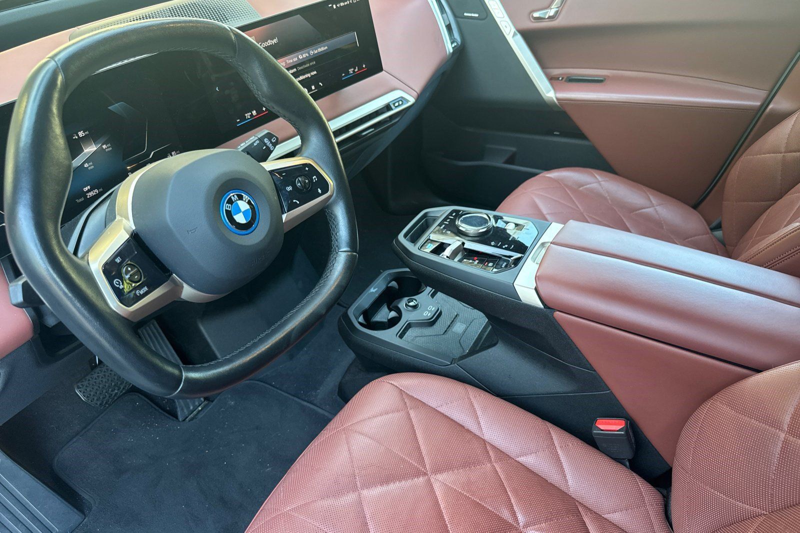 Certified 2024 BMW iX xDrive50 w/ Sport Package AWD/4WD image 11