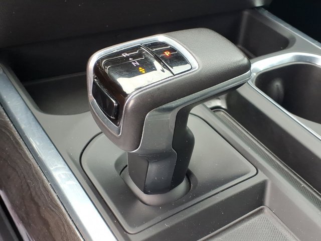 Used 2022 Chevrolet Silverado 1500 LTZ AWD/4WD image 10