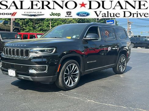 Certified 2022 Jeep Wagoneer Series III w/ Premium Group I AWD/4WD image 1