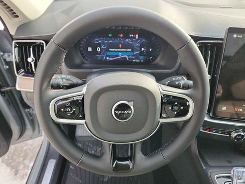 Used 2026 Volvo XC90 B6 Plus w/ Protection Package image 18