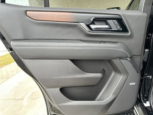 New 2026 GMC Yukon Denali w/ Denali Reserve Package image 29