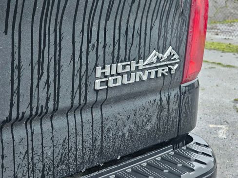 Used 2020 Chevrolet Silverado 1500 High Country w/ Technology Package image 13