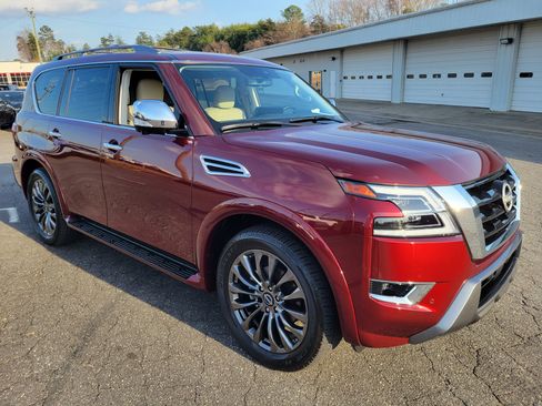 Certified 2024 Nissan Armada Platinum w/ Captain's Chairs Package image 3