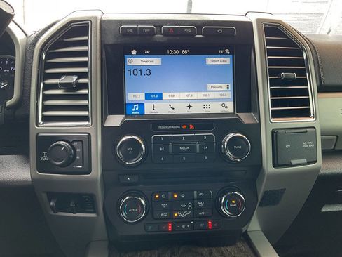 Used 2017 Ford F250 Lariat w/ Chrome Package AWD/4WD image 24