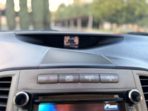 Used 2013 Toyota Venza LE FWD image 22