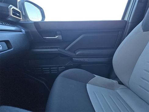 Used 2024 Toyota Tacoma TRD Off-Road image 11