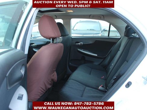 Used 2010 Toyota Corolla S image 7
