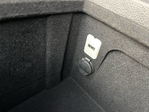 Used 2013 Chevrolet Tahoe LT image 26