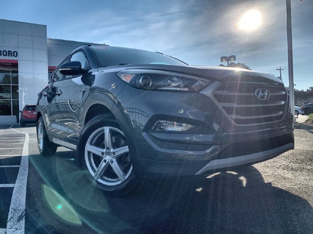 Used 2017 Hyundai Tucson Eco w/ Cargo Package AWD/4WD image 2