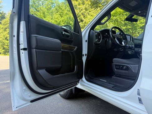 Used 2022 GMC Sierra 1500 Elevation AWD/4WD image 12