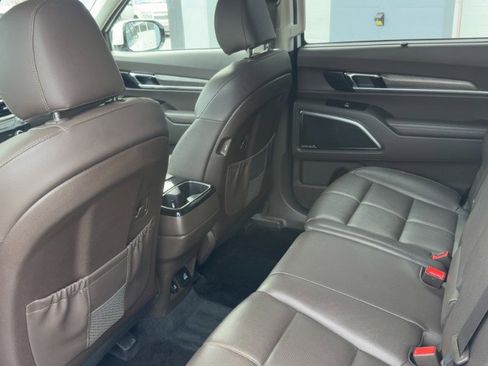 Used 2020 Kia Telluride SX image 12