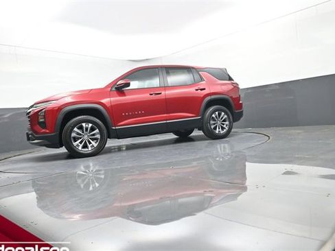 New 2026 Chevrolet Equinox LT image 12