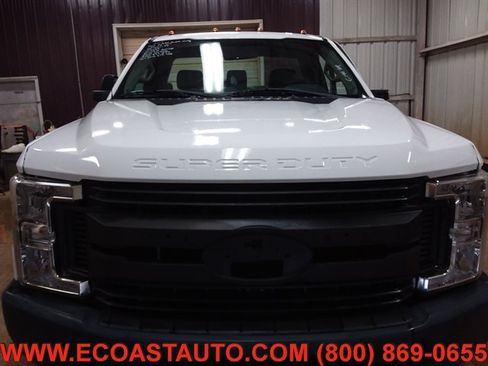 Used 2017 Ford F350 XL w/ Power Equipment Group image 7