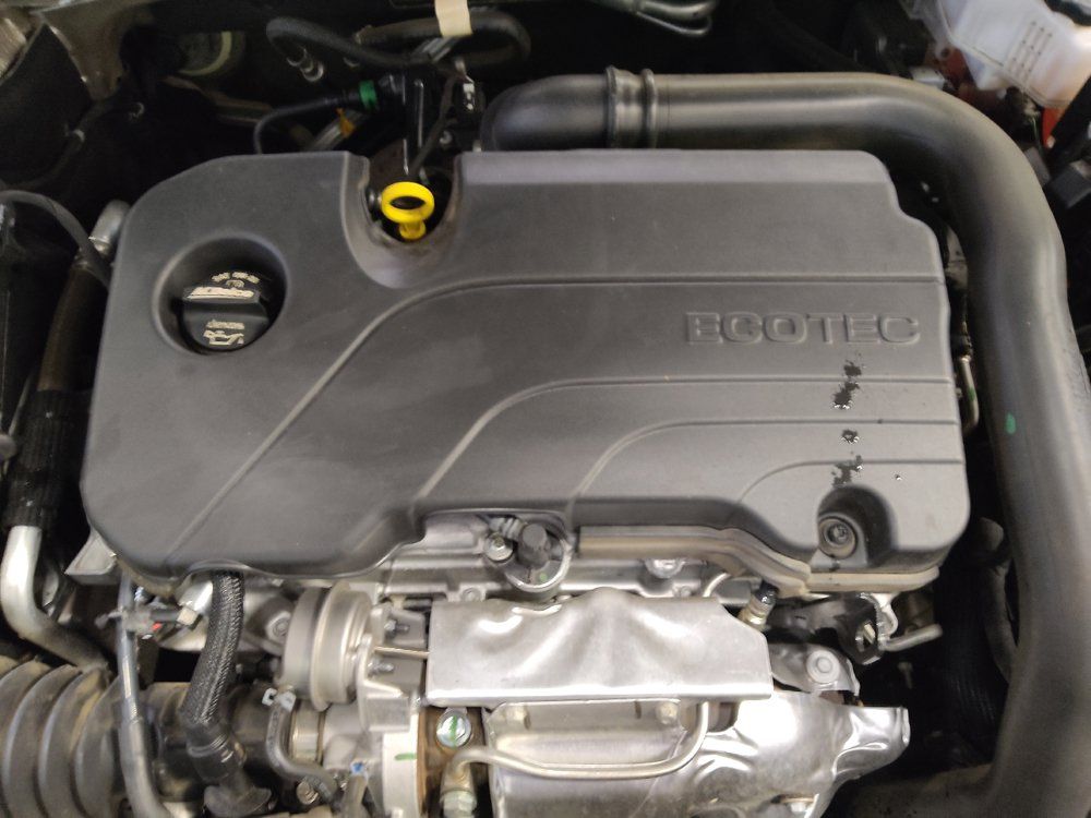 Used 2025 Chevrolet Malibu LT FWD image 30