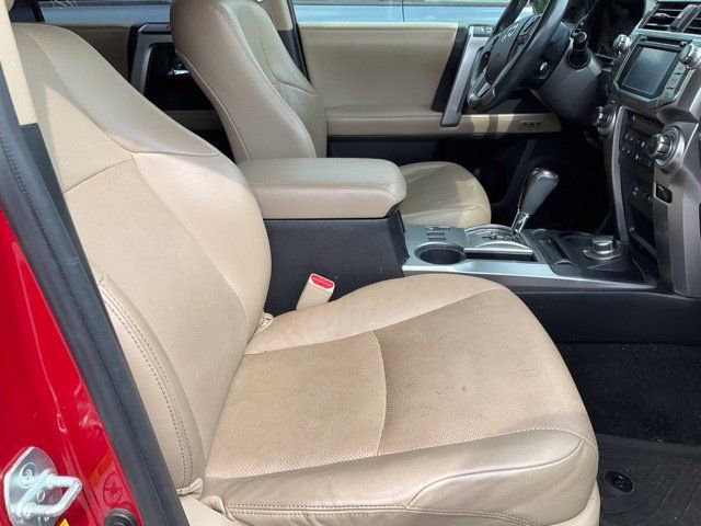 Used 2016 Toyota 4Runner Limited AWD/4WD image 9
