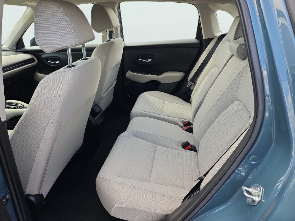 Certified 2024 Honda HR-V LX image 27