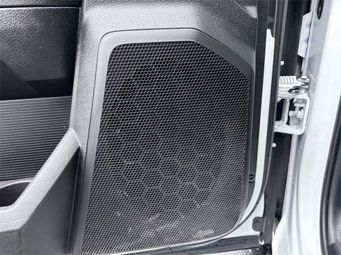 Used 2024 RAM 2500 Big Horn w/ Bed Utility Group image 13