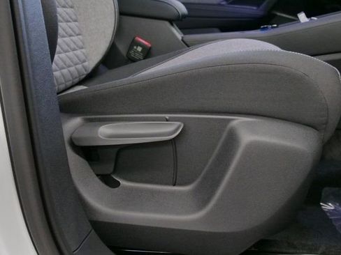 New 2026 Volkswagen Tiguan S image 17