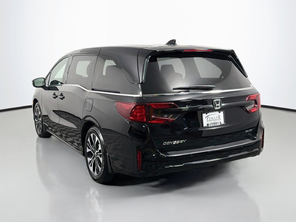 Used 2026 Honda Odyssey Elite image 5