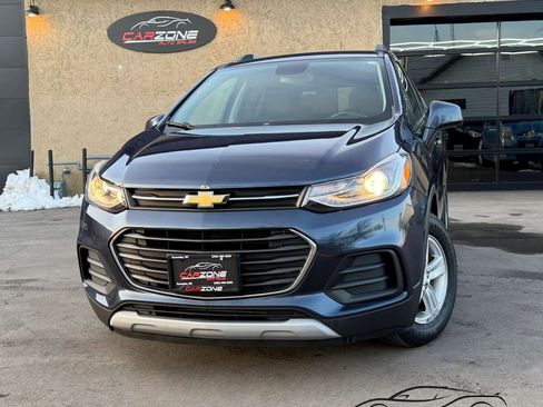 Used 2018 Chevrolet Trax LT w/ Driver Confidence Package image 1