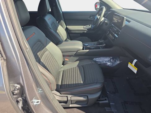 New 2026 Nissan Pathfinder Rock Creek AWD/4WD image 10