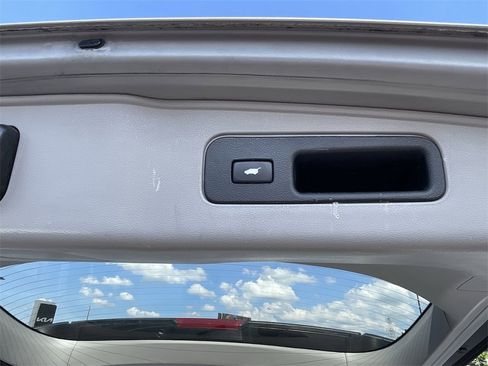 Used 2011 Honda Odyssey EX-L image 37
