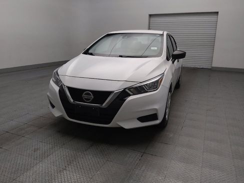 Used 2022 Nissan Versa S FWD image 15