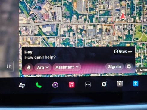 Used 2024 Tesla Model S Plaid image 40