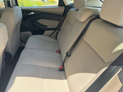 Used 2018 Ford Focus Electric Hatchback FWD image 23