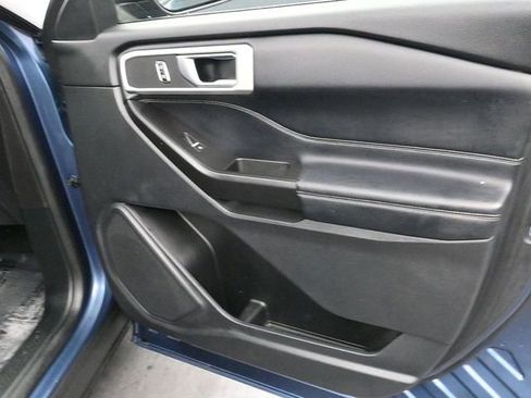 Used 2020 Ford Explorer XLT w/ Equipment Group 202A image 10
