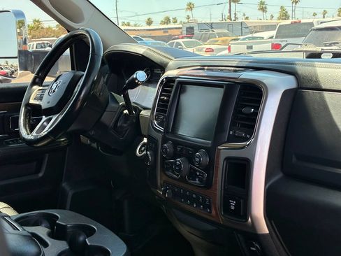 Used 2016 RAM 2500 Laramie w/ Convenience Group AWD/4WD image 25