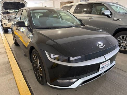 Used 2024 Hyundai Ioniq 5 SEL RWD image 3