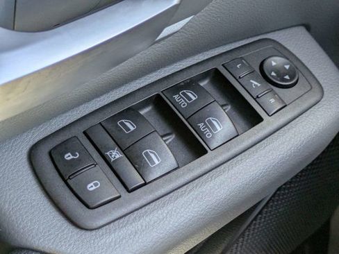 Used 2021 RAM 1500 Big Horn AWD/4WD image 23