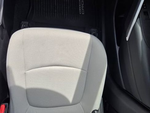 Used 2026 Toyota Corolla Cross L AWD/4WD image 19