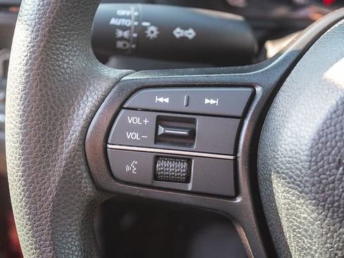 Used 2025 Honda Accord LX image 30