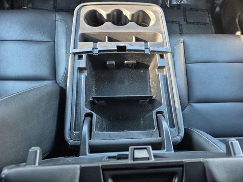 Used 2018 Chevrolet Silverado 1500 LT w/ All Star Edition image 31