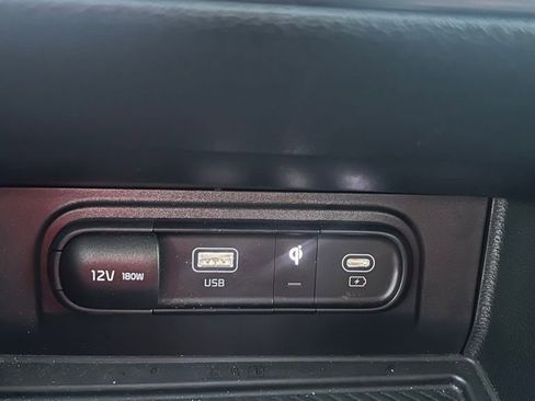 Used 2024 Kia Sportage EX image 21