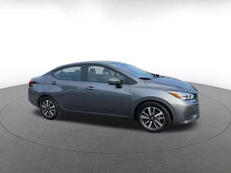 Used 2025 Nissan Versa SV FWD video 2