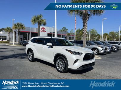 Used 2023 Toyota Highlander Limited