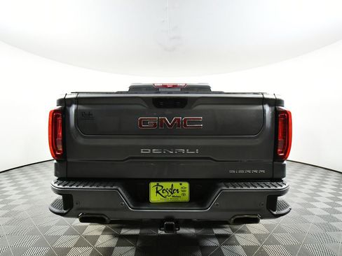 Used 2022 GMC Sierra 1500 Denali w/ Denali Reserve Package AWD/4WD image 12