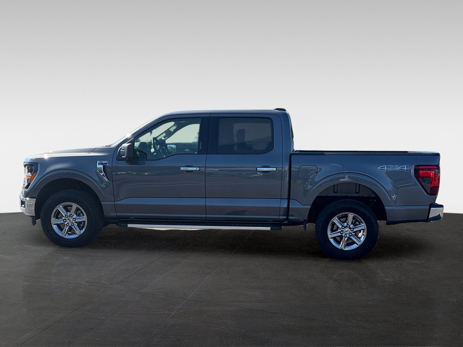 Used 2024 Ford F150 XLT AWD/4WD image 8