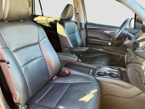 Used 2021 Honda Pilot Special Edition image 29