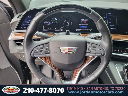 Used 2023 Cadillac Escalade ESV Premium Luxury RWD image 27