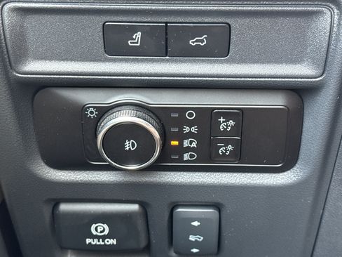 Certified 2023 Ford Expedition Limited AWD/4WD image 23