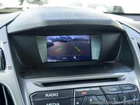 Used 2016 Ford Transit Connect XLT image 17