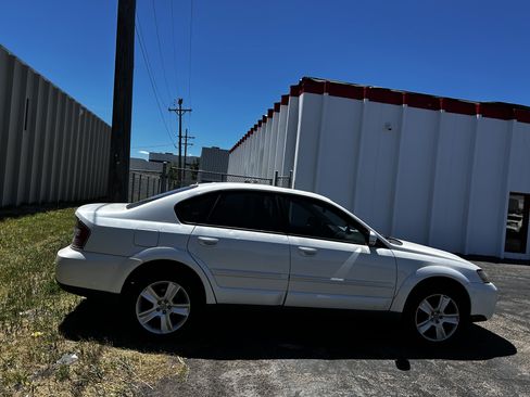 Used 2005 Subaru Outback 3.0R AWD/4WD image 6