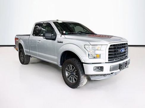 Used 2016 Ford F150 XLT w/ Equipment Group 302A Luxury image 3