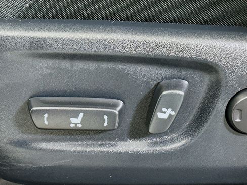 Used 2024 Toyota 4Runner TRD Off-Road image 13