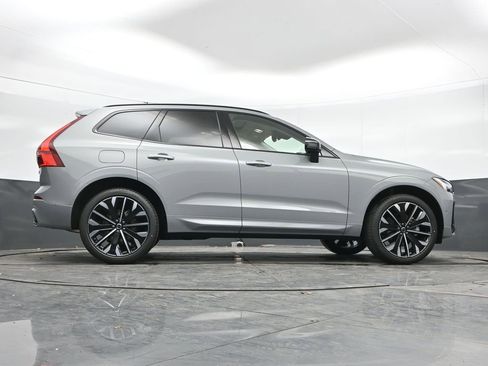 New 2026 Volvo XC60 B5 Ultra w/ Protection Package Premier AWD/4WD image 35