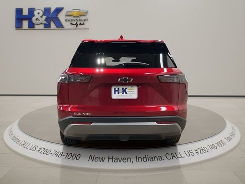 New 2026 Chevrolet Equinox LT w/ Convenience Package II image 6